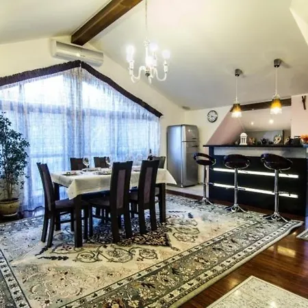 Jagiellonska 34 *
